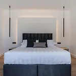 Luxury Cecilia With 4 En-suite Bedrooms Located 250m From The In Podstrana, Max 8 People Villa